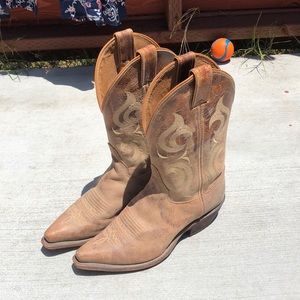 Ladies Cowboy Boots Size 8.5